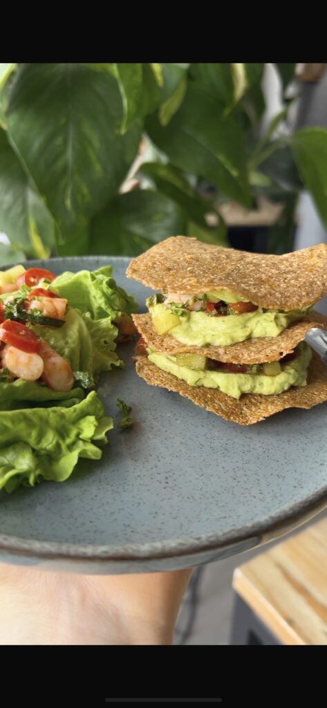 Recette naturopathie - millefeuille avocat crevette