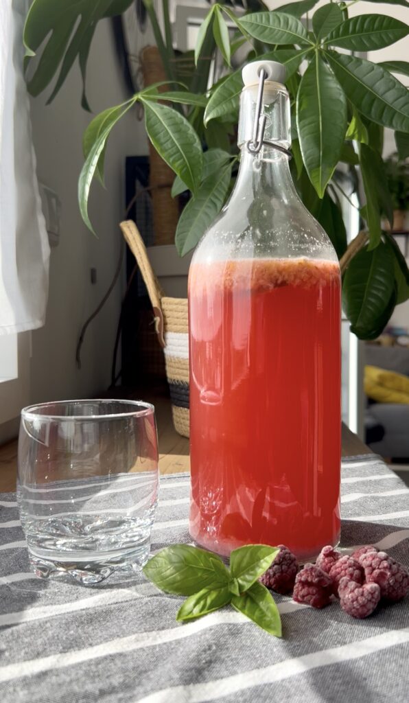 Aromatisation kéfir de fruits maison : framboise basilic